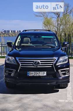 Внедорожник / Кроссовер Lexus LX 2012 в Тернополе