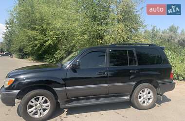 Внедорожник / Кроссовер Lexus LX 2004 в 