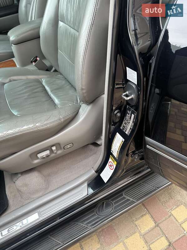 Позашляховик / Кросовер Lexus LX 2006 в Черкасах