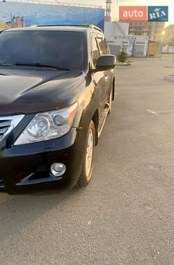 Внедорожник / Кроссовер Lexus LX 2008 в 
