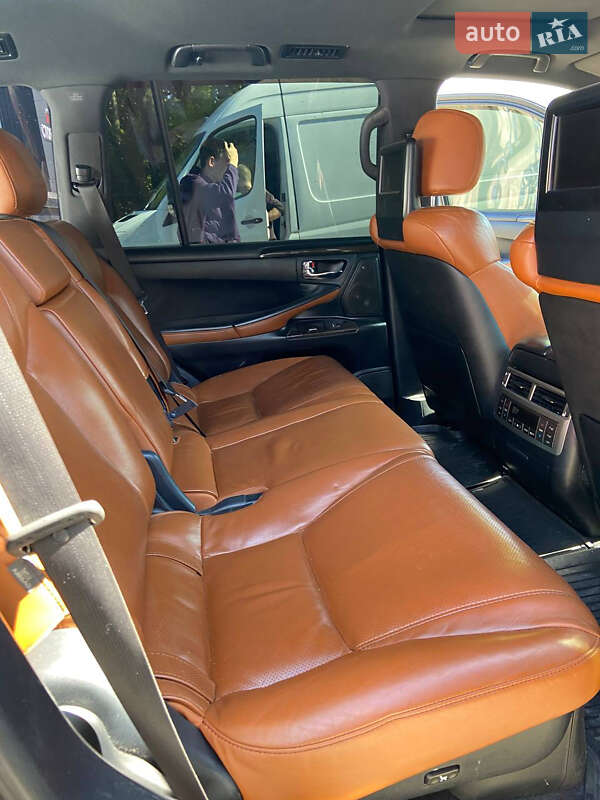 Позашляховик / Кросовер Lexus LX 2011 в Києві
