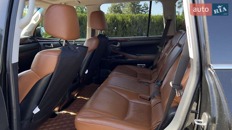 Внедорожник / Кроссовер Lexus LX 2011 в Днепре