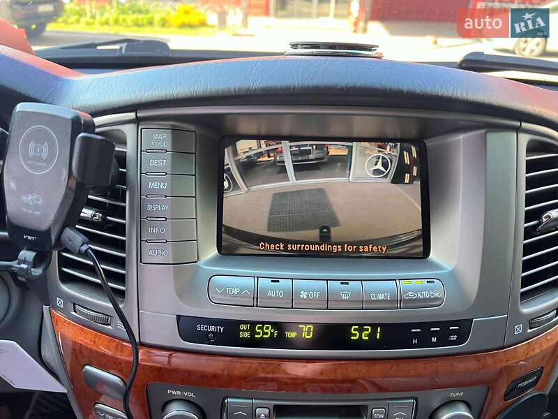Позашляховик / Кросовер Lexus LX 2004 в Львові