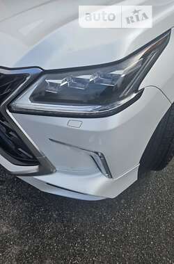 Позашляховик / Кросовер Lexus LX 2019 в Дніпрі