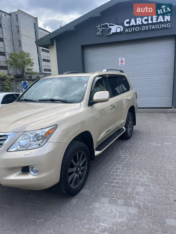Внедорожник / Кроссовер Lexus LX 2008 в Львове