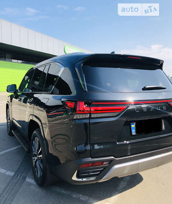 Позашляховик / Кросовер Lexus LX 2024 в Києві