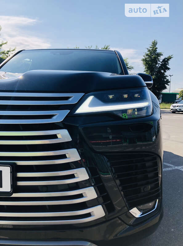 Позашляховик / Кросовер Lexus LX 2024 в Києві