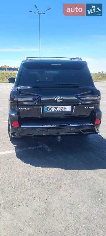 Позашляховик / Кросовер Lexus LX 2008 в Львові