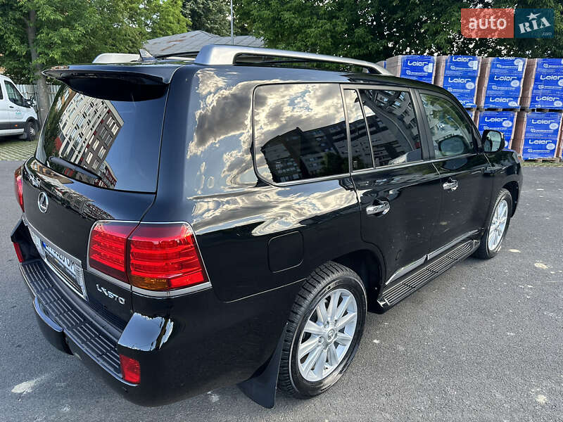 Внедорожник / Кроссовер Lexus LX 2010 в Одессе