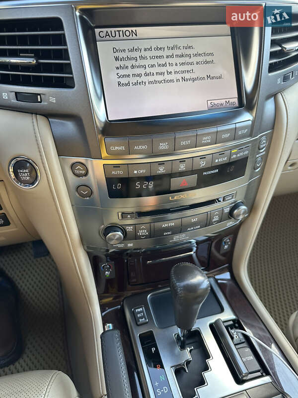 Внедорожник / Кроссовер Lexus LX 2010 в Одессе