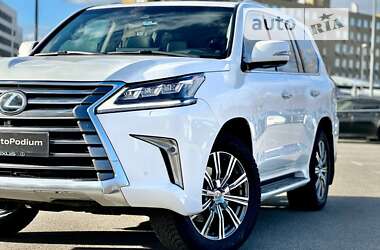 Внедорожник / Кроссовер Lexus LX 2016 в Киеве