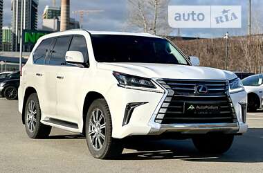 Внедорожник / Кроссовер Lexus LX 2016 в Киеве