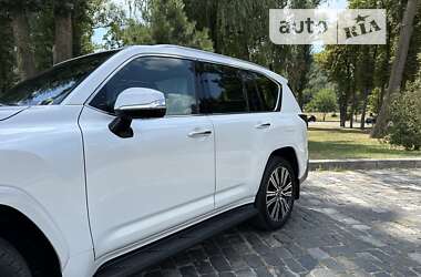 Внедорожник / Кроссовер Lexus LX 2022 в 