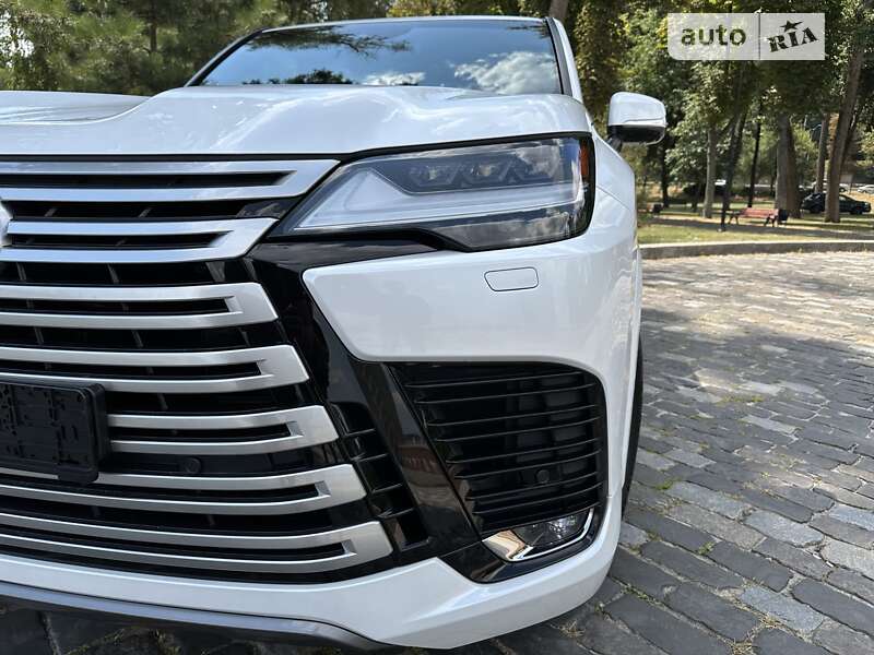 Позашляховик / Кросовер Lexus LX 2022 в Києві