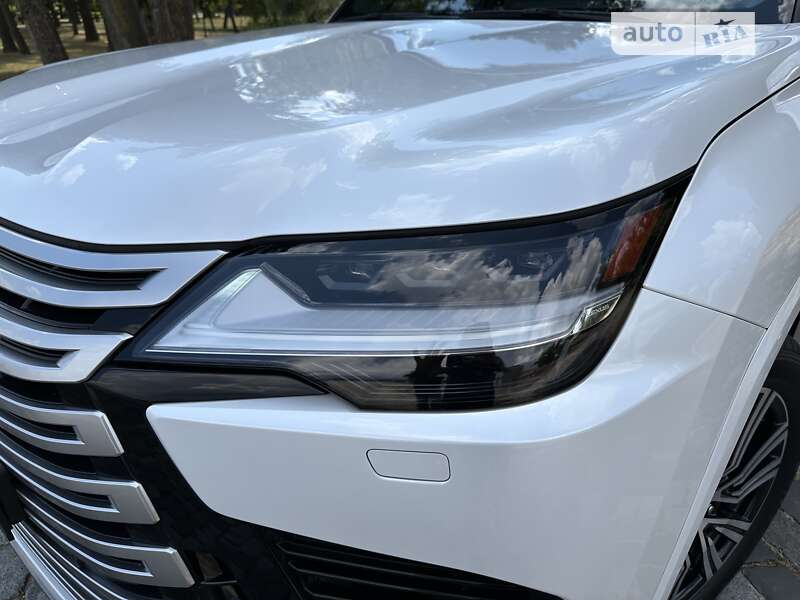Позашляховик / Кросовер Lexus LX 2022 в Києві