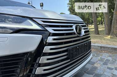Внедорожник / Кроссовер Lexus LX 2022 в 
