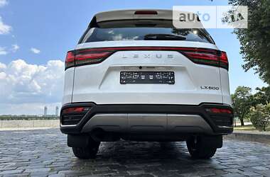 Внедорожник / Кроссовер Lexus LX 2022 в 