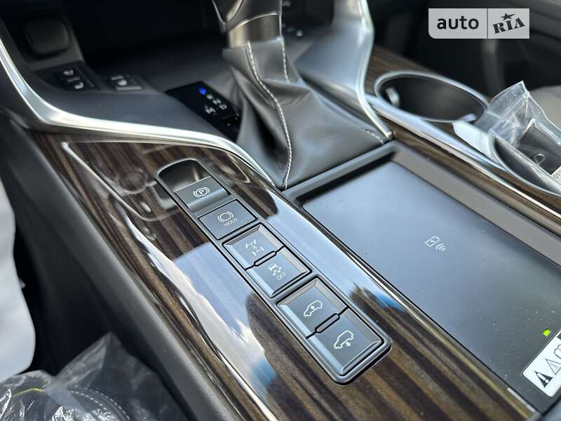 Позашляховик / Кросовер Lexus LX 2022 в Києві