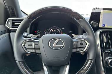 Внедорожник / Кроссовер Lexus LX 2022 в 