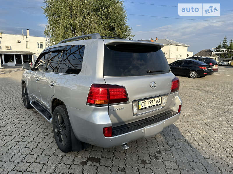 Позашляховик / Кросовер Lexus LX 2008 в Чернівцях
