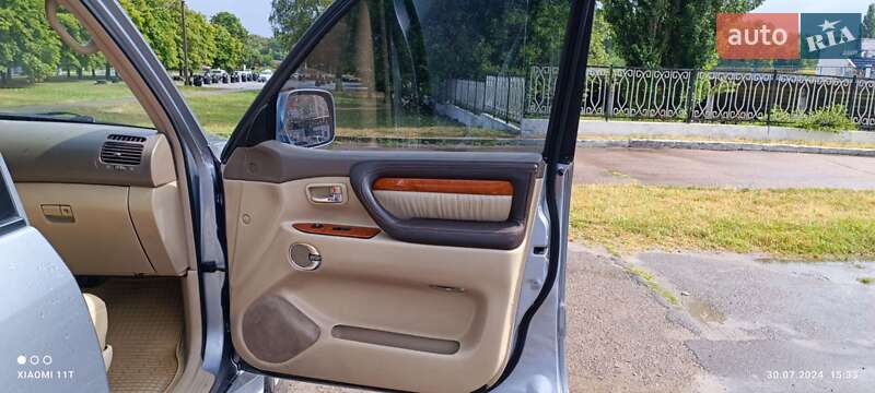 Позашляховик / Кросовер Lexus LX 2004 в Броварах