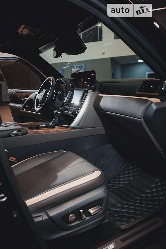 Внедорожник / Кроссовер Lexus LX 2024 в Днепре