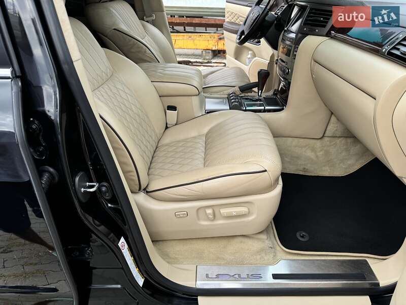 Позашляховик / Кросовер Lexus LX 2010 в Одесі
