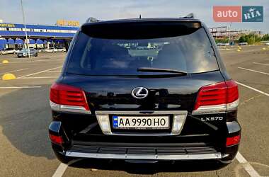 Внедорожник / Кроссовер Lexus LX 2012 в Киеве