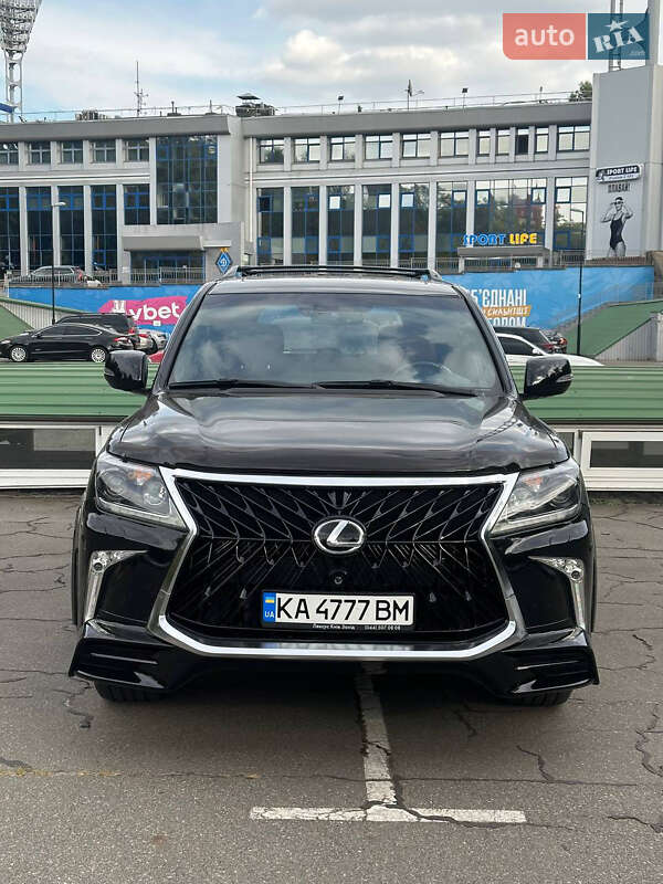 Внедорожник / Кроссовер Lexus LX 2015 в Киеве