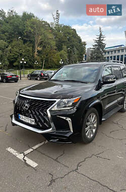 Внедорожник / Кроссовер Lexus LX 2015 в Киеве