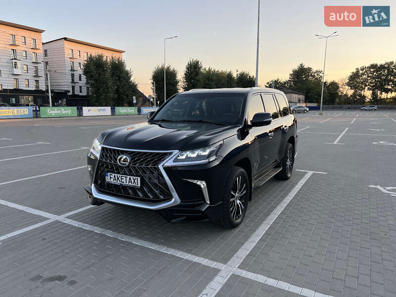 Внедорожник / Кроссовер Lexus LX 2011 в Тернополе
