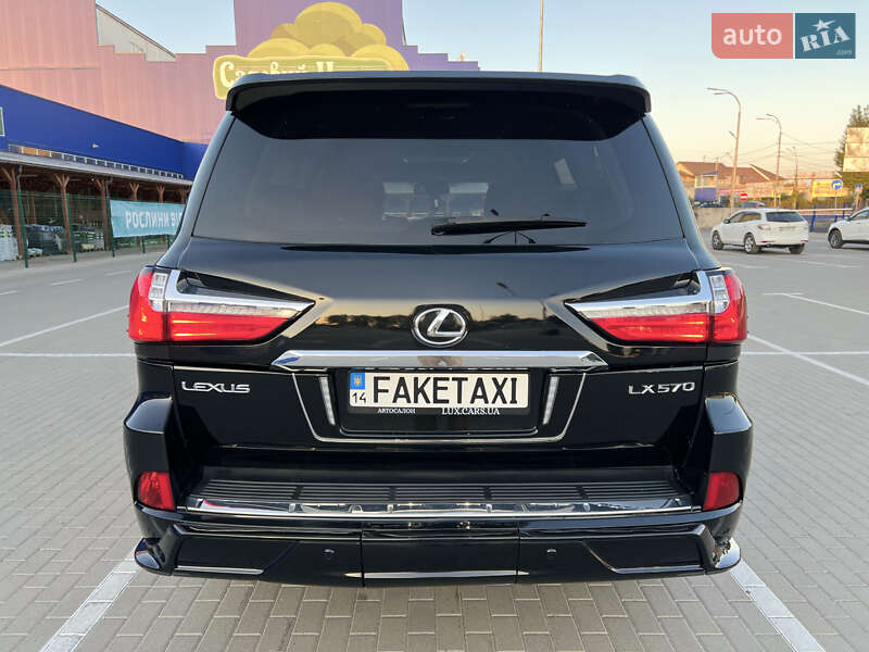 Внедорожник / Кроссовер Lexus LX 2011 в Тернополе