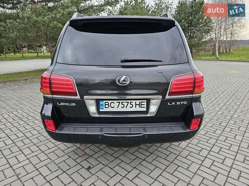 Позашляховик / Кросовер Lexus LX 2010 в Дрогобичі