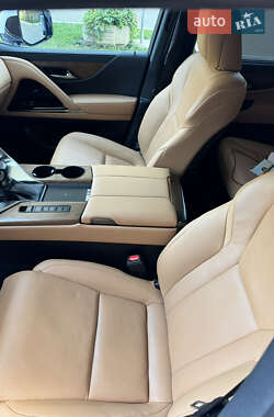Внедорожник / Кроссовер Lexus LX 2022 в 