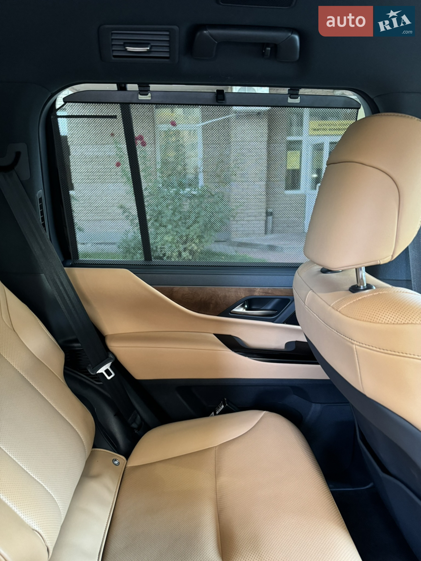 2022 Lexus LX - мініатюра 14
