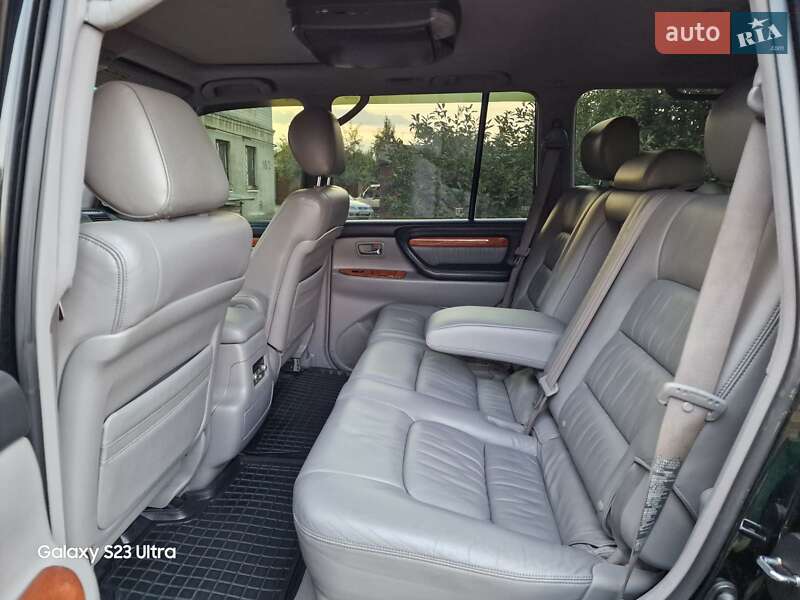 Позашляховик / Кросовер Lexus LX 2007 в Черкасах