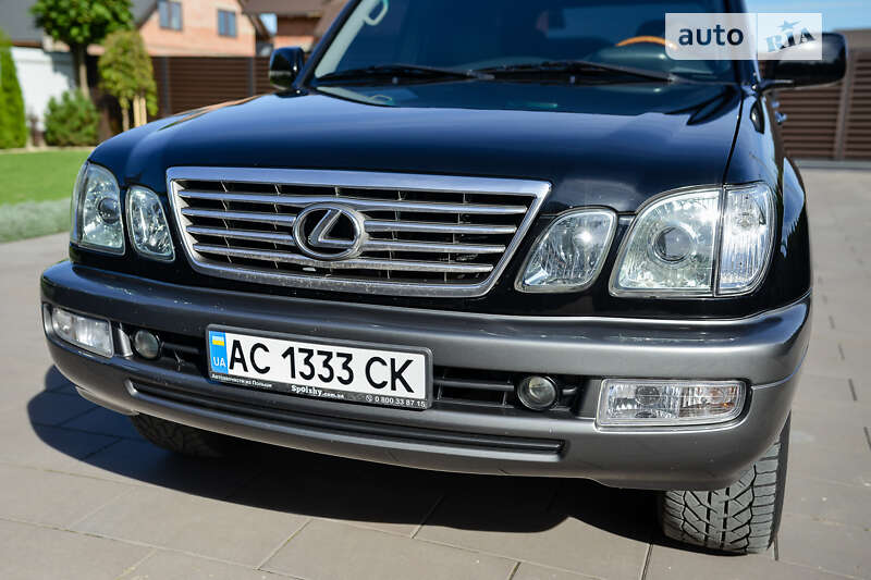 Позашляховик / Кросовер Lexus LX 2006 в Ковелі