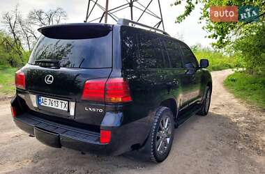 Внедорожник / Кроссовер Lexus LX 2010 в Кривом Роге