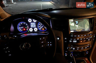 Внедорожник / Кроссовер Lexus LX 2010 в 