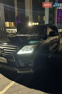 Внедорожник / Кроссовер Lexus LX 2010 в 