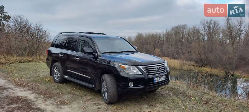Позашляховик / Кросовер Lexus LX 2008 в Харкові