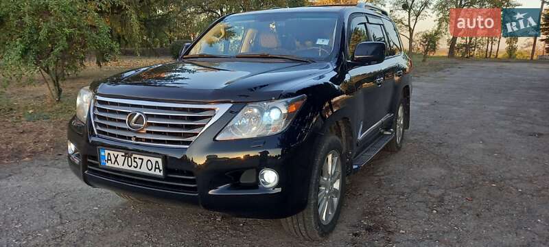 Позашляховик / Кросовер Lexus LX 2008 в Харкові