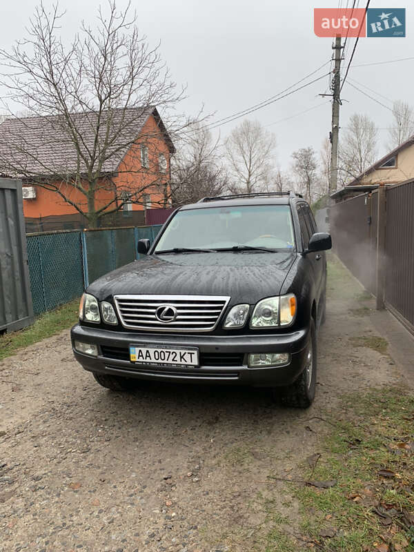 Внедорожник / Кроссовер Lexus LX 2006 в 