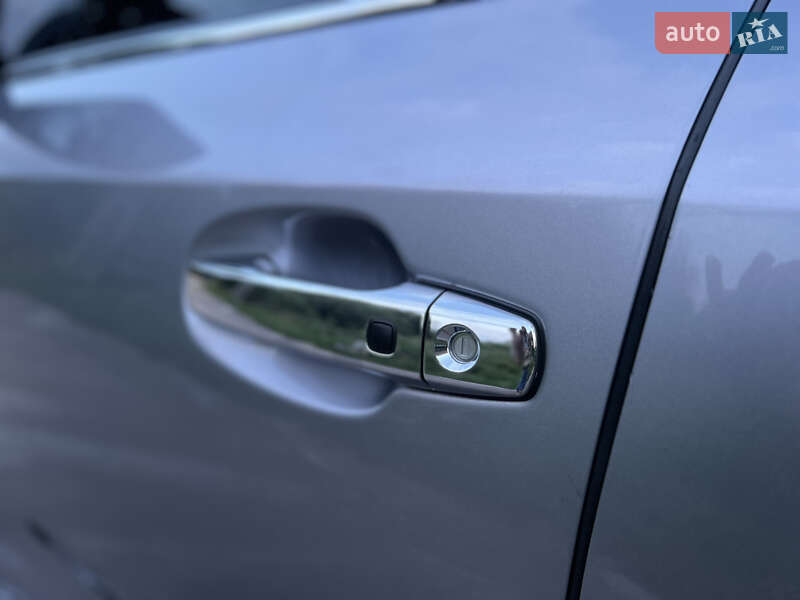 Внедорожник / Кроссовер Lexus LX 2011 в Коростышеве фото 15 Внедорожник / Кроссовер Lexus LX 2011 в Коростышеве