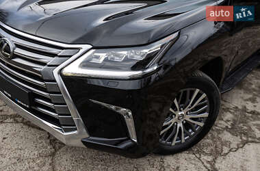 Позашляховик / Кросовер Lexus LX 2020 в Києві