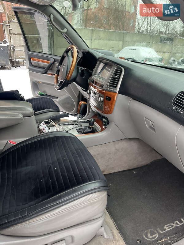 Позашляховик / Кросовер Lexus LX 2005 в Львові