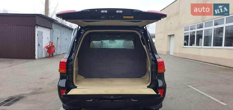 Позашляховик / Кросовер Lexus LX 2010 в Києві