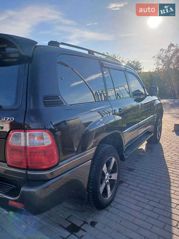 Позашляховик / Кросовер Lexus LX 2000 в Городенці