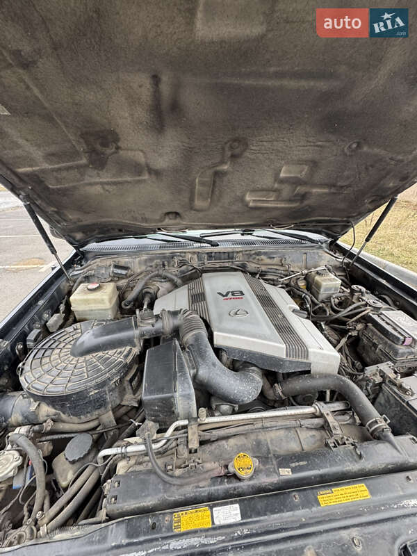Позашляховик / Кросовер Lexus LX 2005 в Вінниці