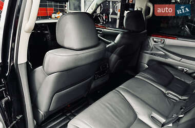 Позашляховик / Кросовер Lexus LX 2008 в 